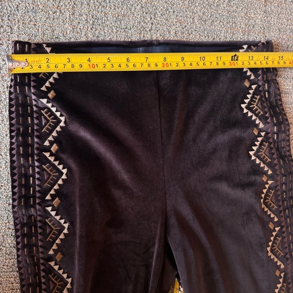 Free People x Driftwood Farrah Embroidered Velvet Pull on Flares S pants flared - Picture 7 of 11